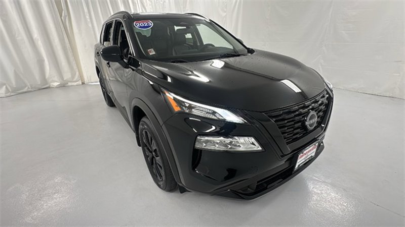 Certified 2023 Nissan Rogue SV image 1