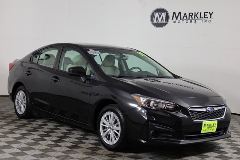 Used 2017 Subaru Impreza 2.0i Premium image 1