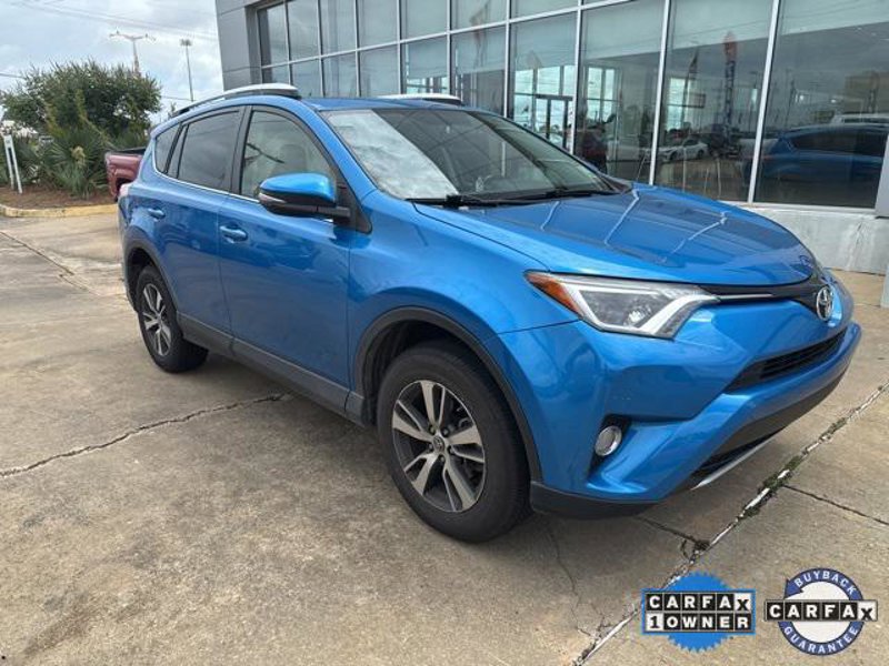 Certified 2016 Toyota RAV4 XLE image 1