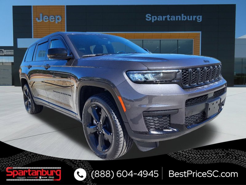 Certified 2021 Jeep Grand Cherokee L Laredo image 1