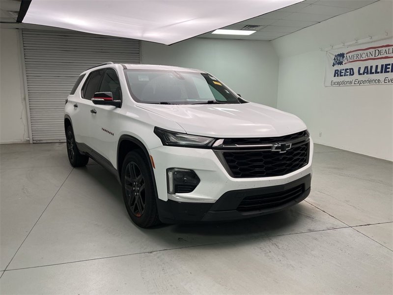 Certified 2023 Chevrolet Traverse Premier w/ Redline Edition image 1