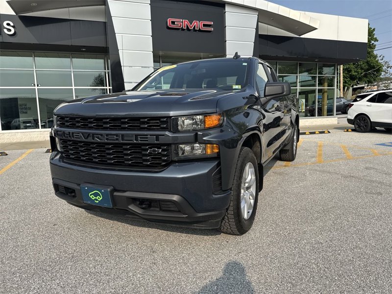 Certified 2022 Chevrolet Silverado 1500 Custom w/ LPO, Blackout Package image 1