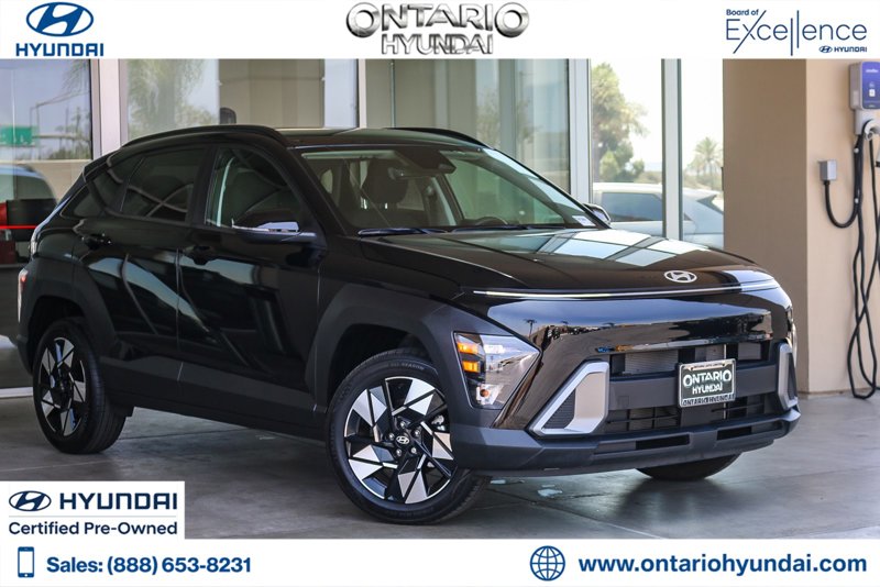 Certified 2024 Hyundai Kona SEL w/ Convenience Package image 1