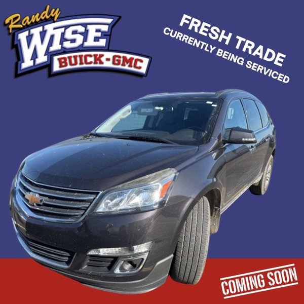 Used 2017 Chevrolet Traverse LT image 1