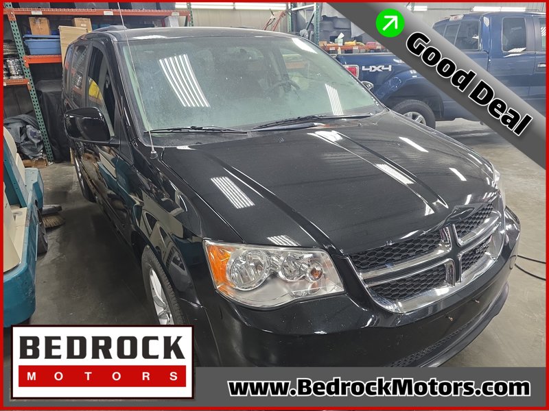 Used 2014 Dodge Grand Caravan SXT w/ UConnect Hands-Free Group image 1