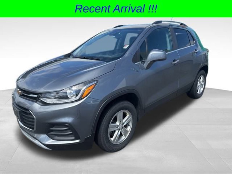 Used 2019 Chevrolet Trax LT w/ LT Convenience Package image 1
