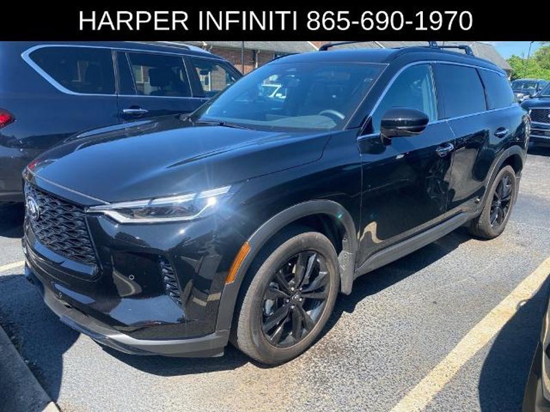 Certified 2025 INFINITI QX60 Luxe w/ Black Edition image 1