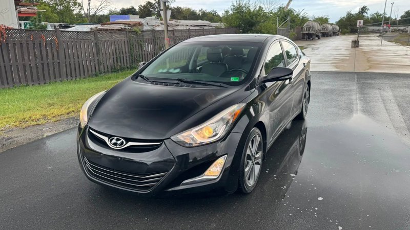 Used 2014 Hyundai Elantra Sport image 1