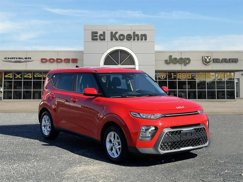 Used 2022 Kia Soul LX w/ Technology Package image 1