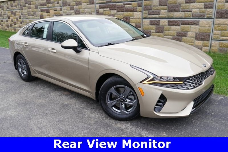 Used 2021 Kia K5 LXS image 1
