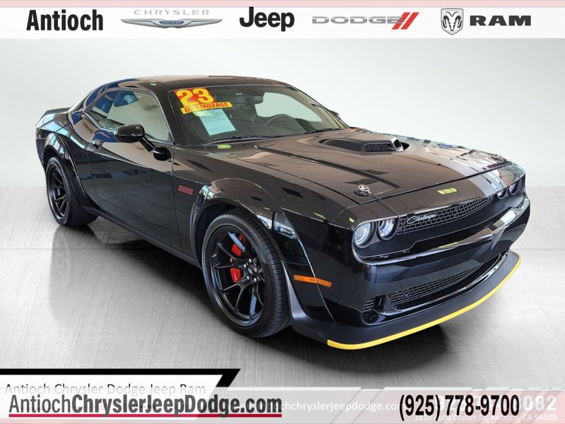 Certified 2023 Dodge Challenger R/T Scat Pack image 1
