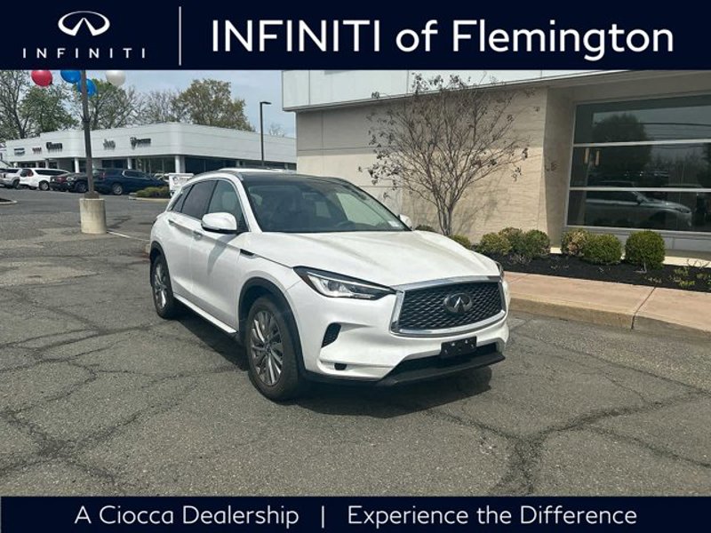 Certified 2024 INFINITI QX50 Luxe w/ Cargo Package image 1