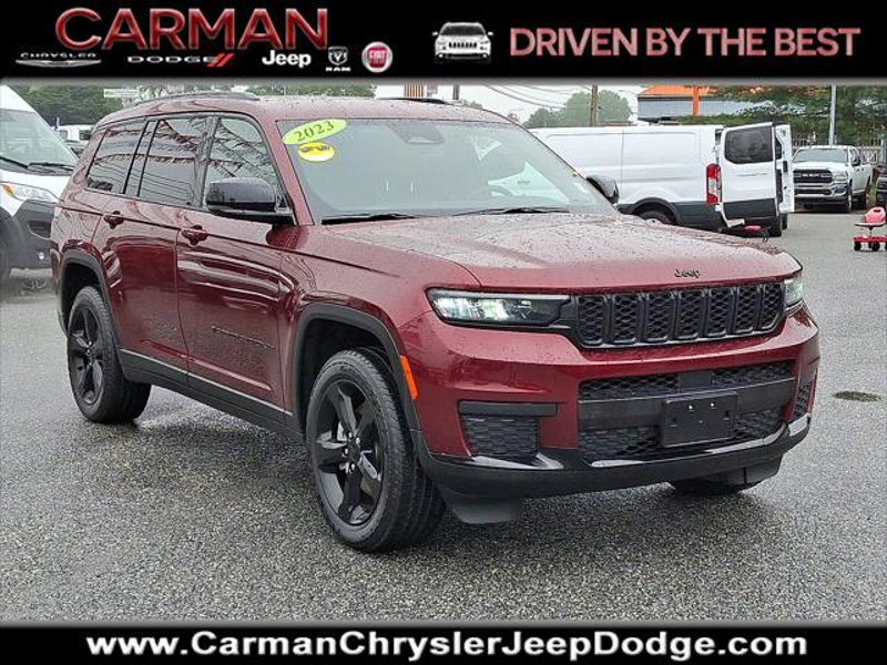 Certified 2023 Jeep Grand Cherokee L Laredo image 1