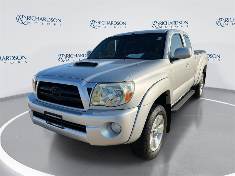 Used 2006 Toyota Tacoma PreRunner image 1