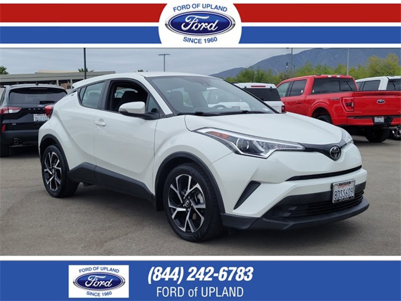 Used 2018 Toyota C-HR XLE image 1