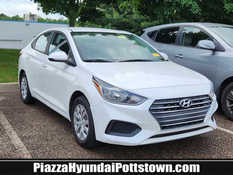 Used 2019 Hyundai Accent SE image 1