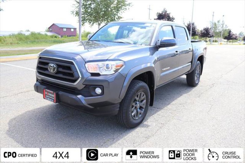 Certified 2022 Toyota Tacoma SR5 image 1