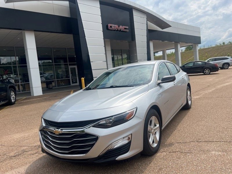 Certified 2022 Chevrolet Malibu LS image 1