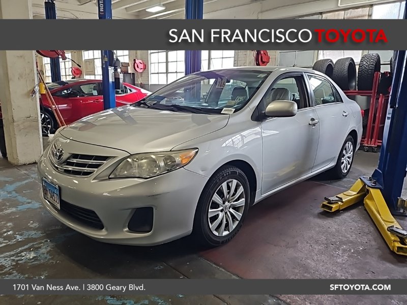 Used 2013 Toyota Corolla LE image 1