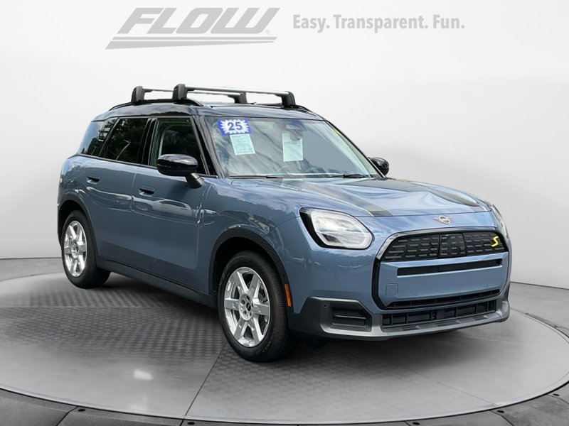 Certified 2025 MINI Cooper Countryman SE image 1