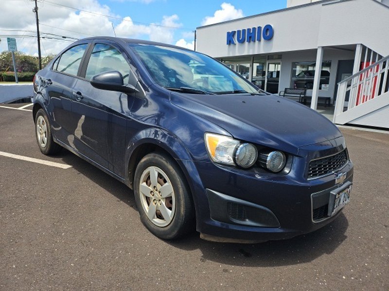 Used 2015 Chevrolet Sonic LS image 1