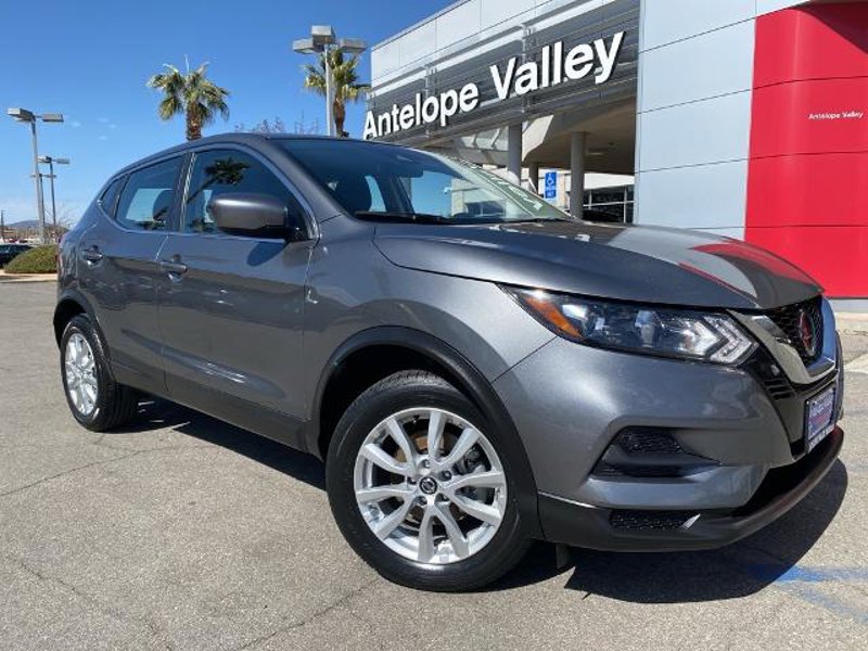 Certified 2021 Nissan Rogue Sport S image 1
