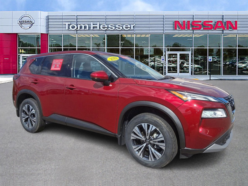 Certified 2021 Nissan Rogue SV image 1