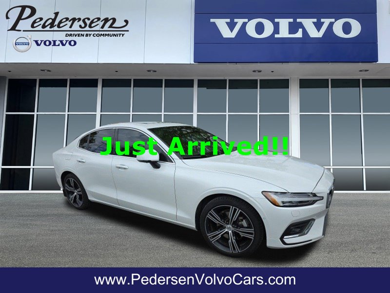 Certified 2022 Volvo S60 B5 Inscription w/ Advanced Package image 1