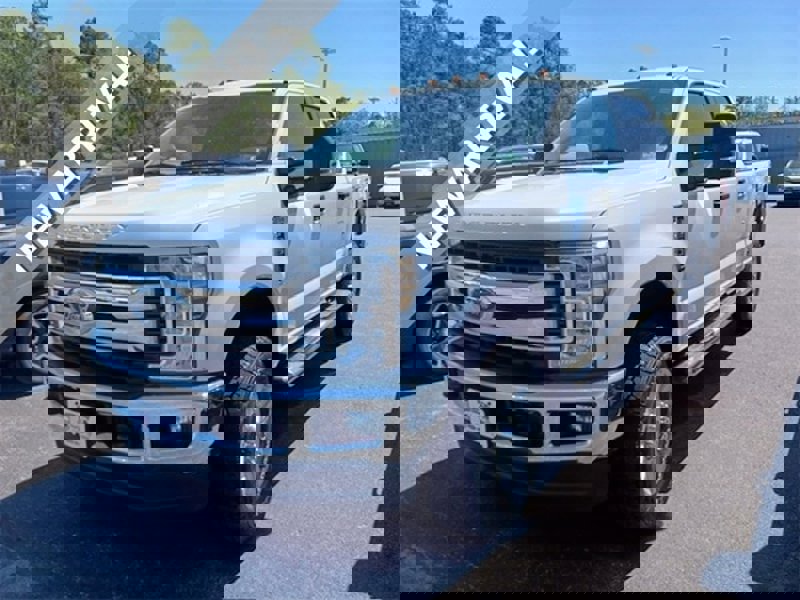 Certified 2019 Ford F250 XLT w/ XLT Value Package image 1