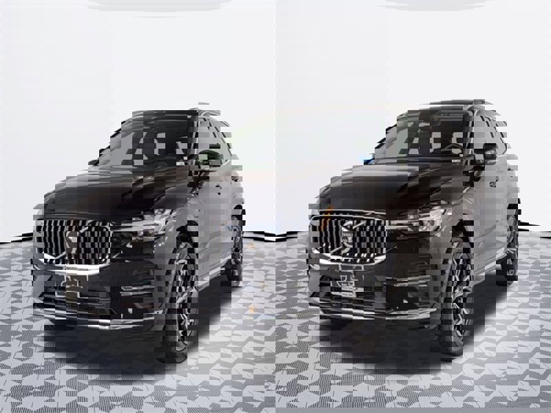 Certified 2022 Volvo XC60 T8 Inscription Expression w/ Climate Package image 1