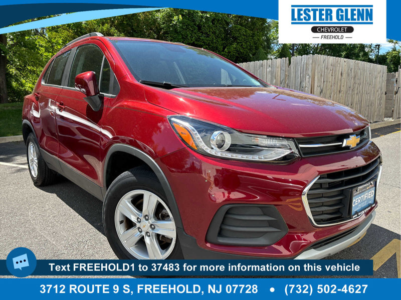 Certified 2022 Chevrolet Trax LT w/ LT Convenience Package image 1