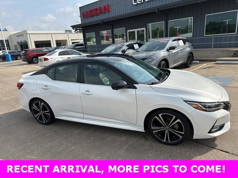 Certified 2021 Nissan Sentra SR w/ SR Premium Package image 1