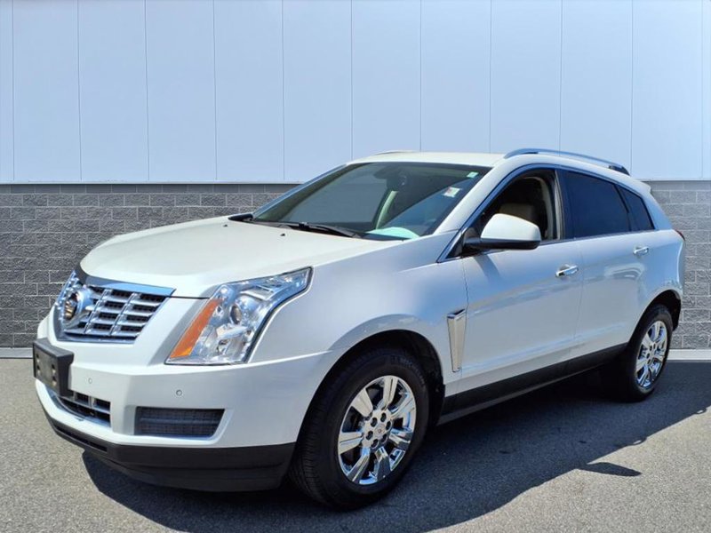 Used 2015 Cadillac SRX Luxury image 1