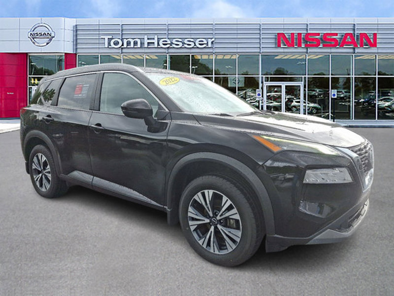 Certified 2022 Nissan Rogue SV w/ SV Premium Package image 1