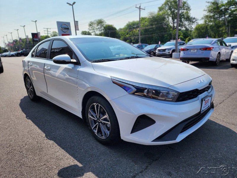 Certified 2023 Kia Forte LXS w/ LXS Technology Package image 1