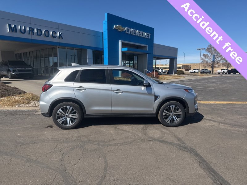 Used 2023 Mitsubishi Outlander Sport ES image 1