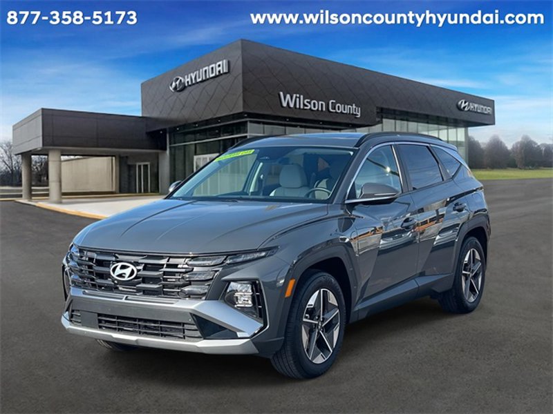 Certified 2025 Hyundai Tucson SEL image 1