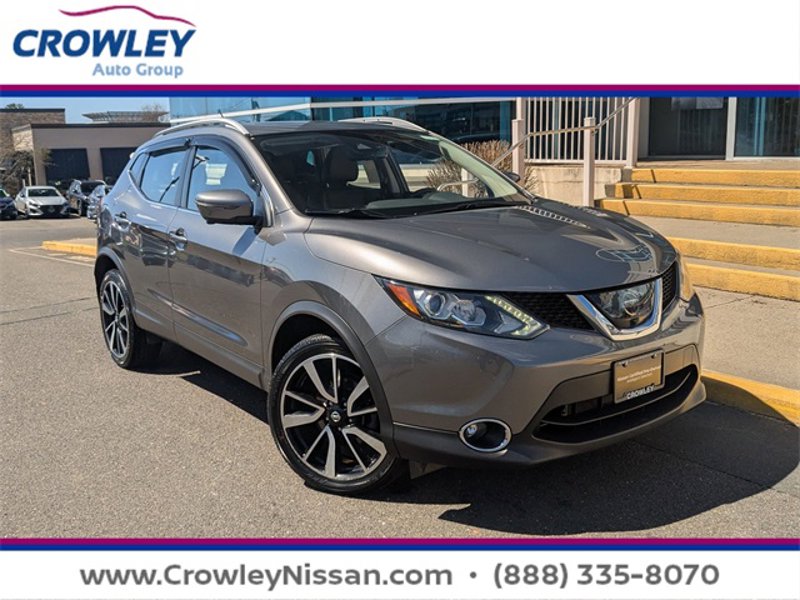 Certified 2017 Nissan Rogue Sport SL w/ SL Premium Package image 1
