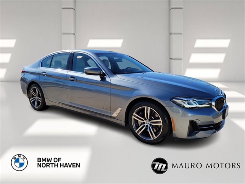 Certified 2022 BMW 530i xDrive w/ Premium Package image 1