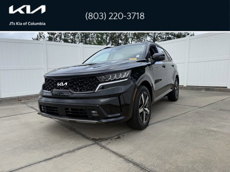 Certified 2022 Kia Sorento EX w/ Panoramic Sunroof Package image 1