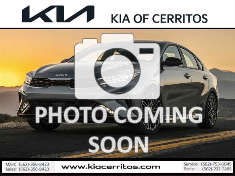 Certified 2023 Kia Forte LXS image 1
