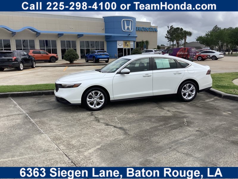 Certified 2024 Honda Accord LX image 1
