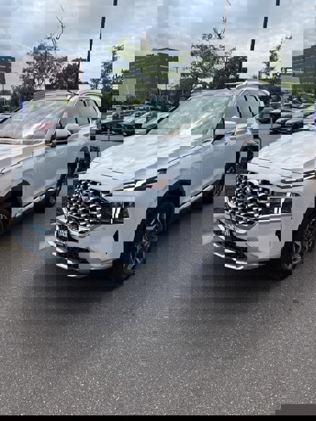 Certified 2023 Hyundai Santa Fe Limited image 1