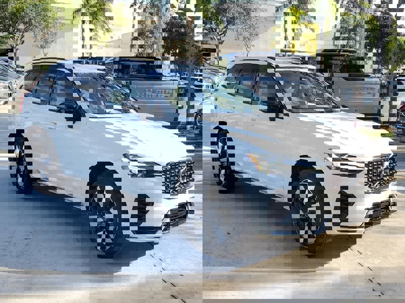 Certified 2024 Volvo XC60 T8 Plus w/ Protection Package Premier image 1