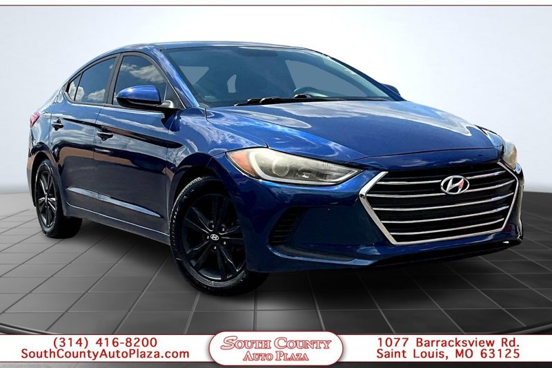 Used 2017 Hyundai Elantra SE image 1