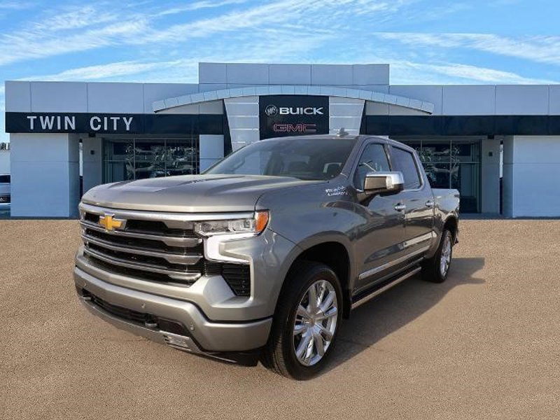 Certified 2024 Chevrolet Silverado 1500 High Country w/ High Country Premium Package image 1