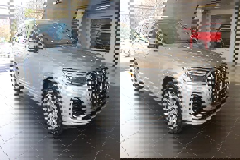 Certified 2025 Audi Q7 3.0T Premium Plus w/ Premium Plus Package image 1
