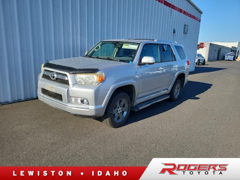 Used 2011 Toyota 4Runner SR5 image 1