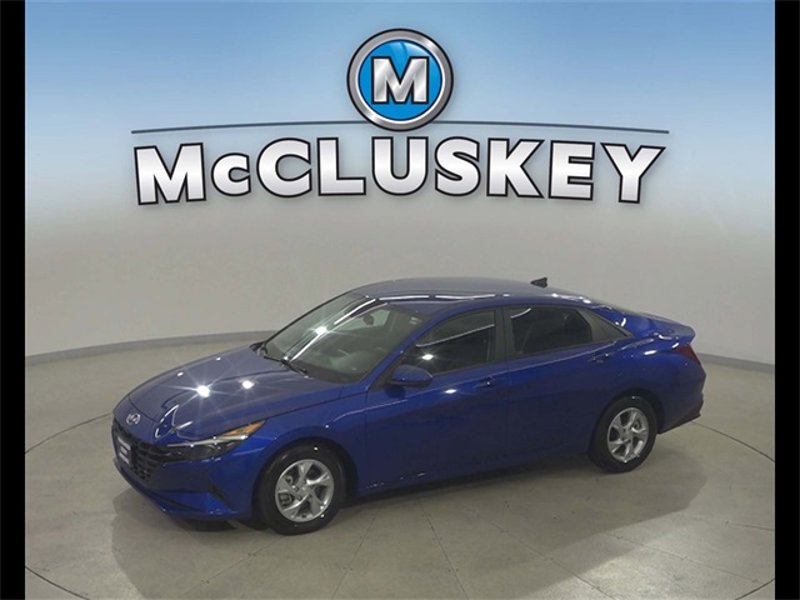 Used 2022 Hyundai Elantra SE w/ Cargo Package image 1