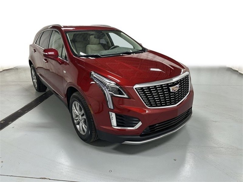Certified 2022 Cadillac XT5 Premium Luxury image 1
